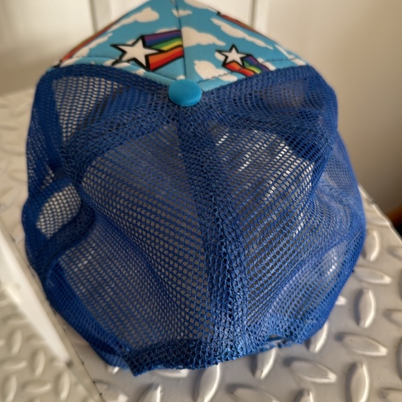 ANDREW CHRISTIAN RAINBOW PRIDE SNAPBACK HOLOGRAPHIC HAT - Picture 5 of 7